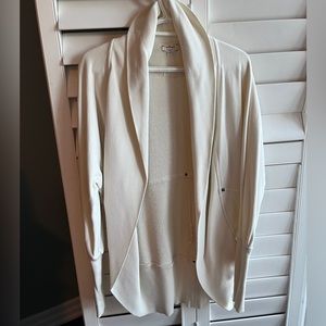 Women Cream Cardigan - Wilfred Free Aritzia - Size Small
